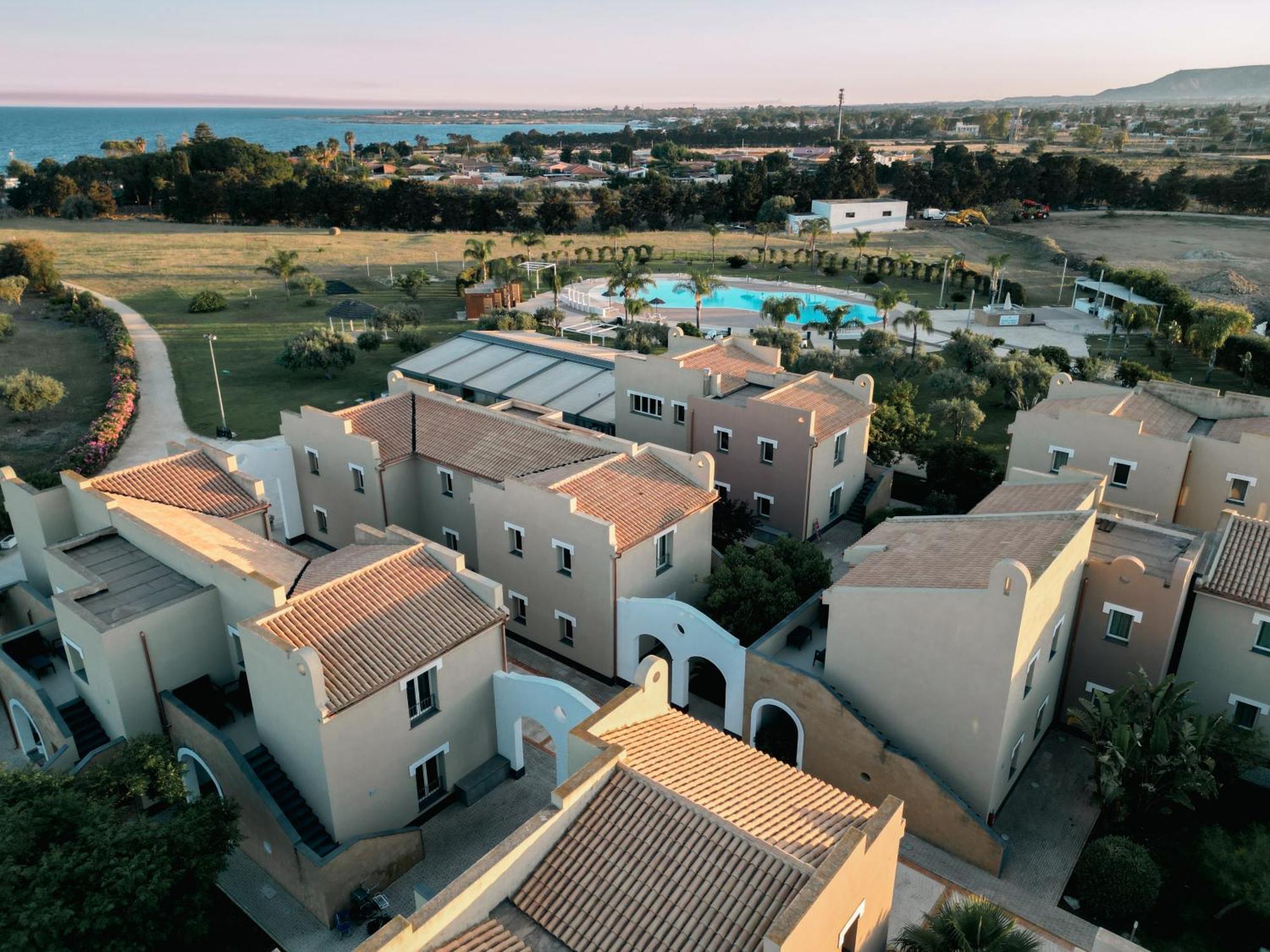 Residence Archimede Fanusa Exterior foto